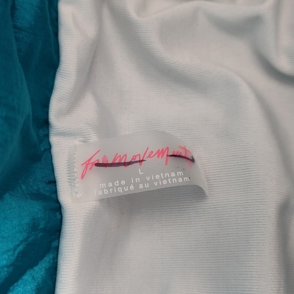 NEW Free People Movement Way Home Active Short in Turquoise Large - Picture 6 of 6